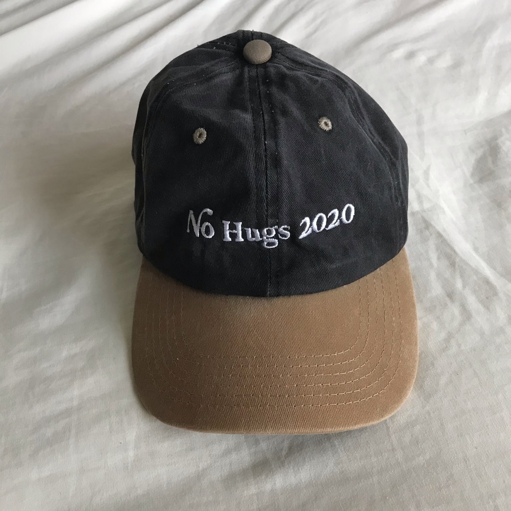 “No Hugs 2020” baseball cap NWOT